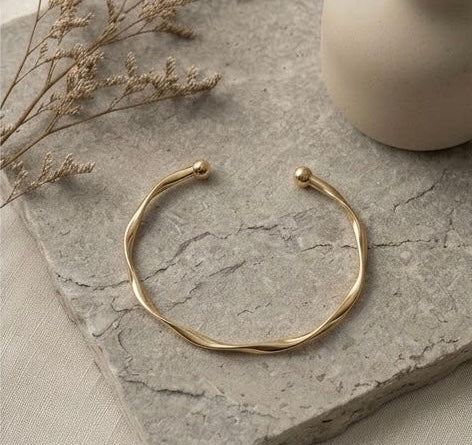 Minimalist Twisted Wave Gold Cuff Bangle