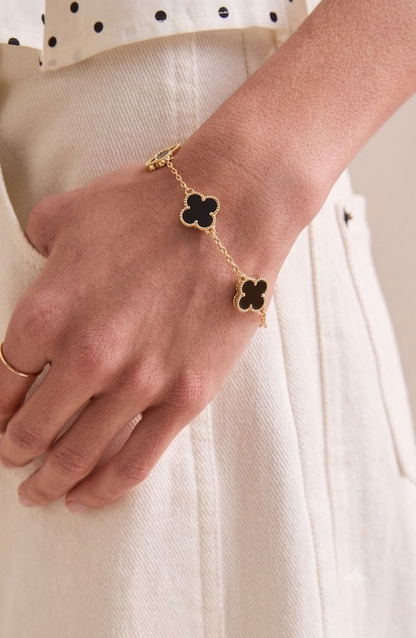 Viral Black Bracelet | Gold Plated Black Anti Tarnish Clover Bracelet