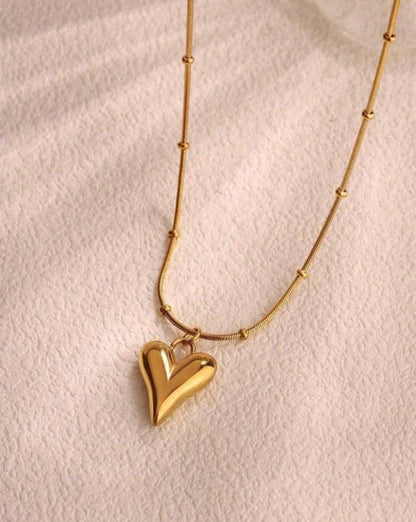 Fancy Gold Plated Heart Shpe Pendent And Golden Chain