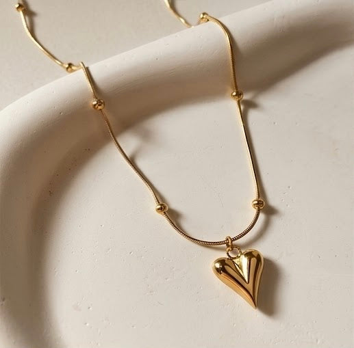 Fancy Gold Plated Heart Shpe Pendent And Golden Chain