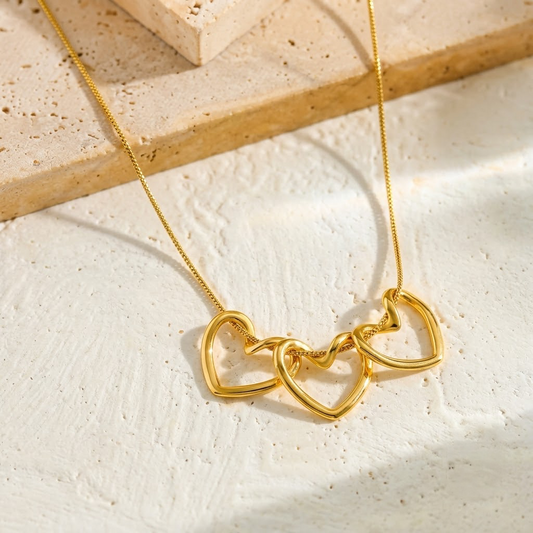 Triple Heart Interlinked Pendant Necklace – Elegant Gold-Tone Love Necklace