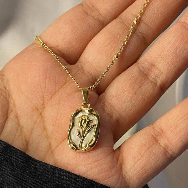 White Tulip Necklace